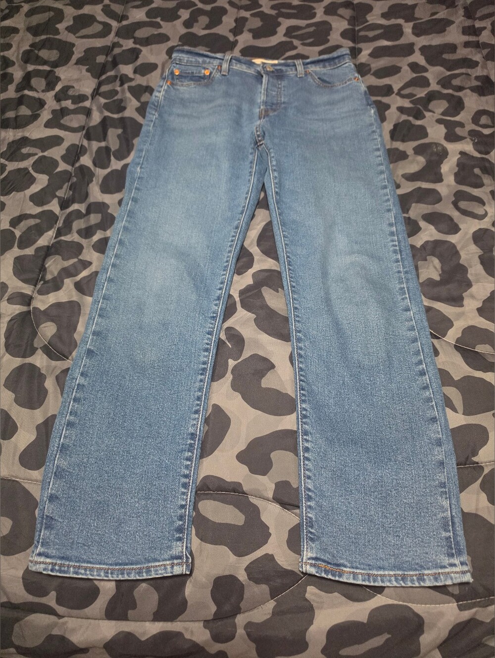 LEVI Wedgie Straight Jeans